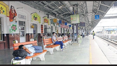 Station director Tarun Kumar said authorities were arranging seats for passengers in alternative trains the best they could in the circumstances. (Gurpreet Singh/HT) Station director Tarun Kumar said authorities were arranging seats for passengers in alternative trains the best they could in the circumstances. (Gurpreet Singh/HT)