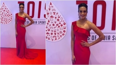 The ever so stylish PV Sindhu looked drop-dead gorgeous in this one-shoulder red gown which she wore for an event. (Instagram/@pvsindhu1)