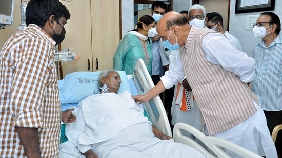 Former UP Chief Minister Kalyan Singh was admitted at RML hospital, in Lucknow. Former UP Chief Minister Kalyan Singh was admitted at RML hospital, in Lucknow.