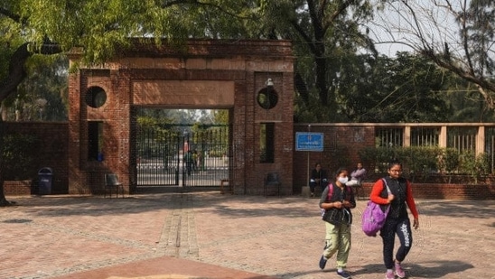 Return of FYUP, credit bank on agenda for DU meet on new education policy