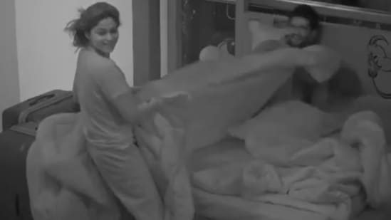 Shamita Shetty dragging Raqesh Bapat out of her bed.