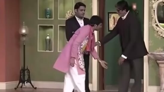 Amitabh Bachchan, Kapil Sharma and Chandan Prabhakar in Comedy Nights With Kapil.