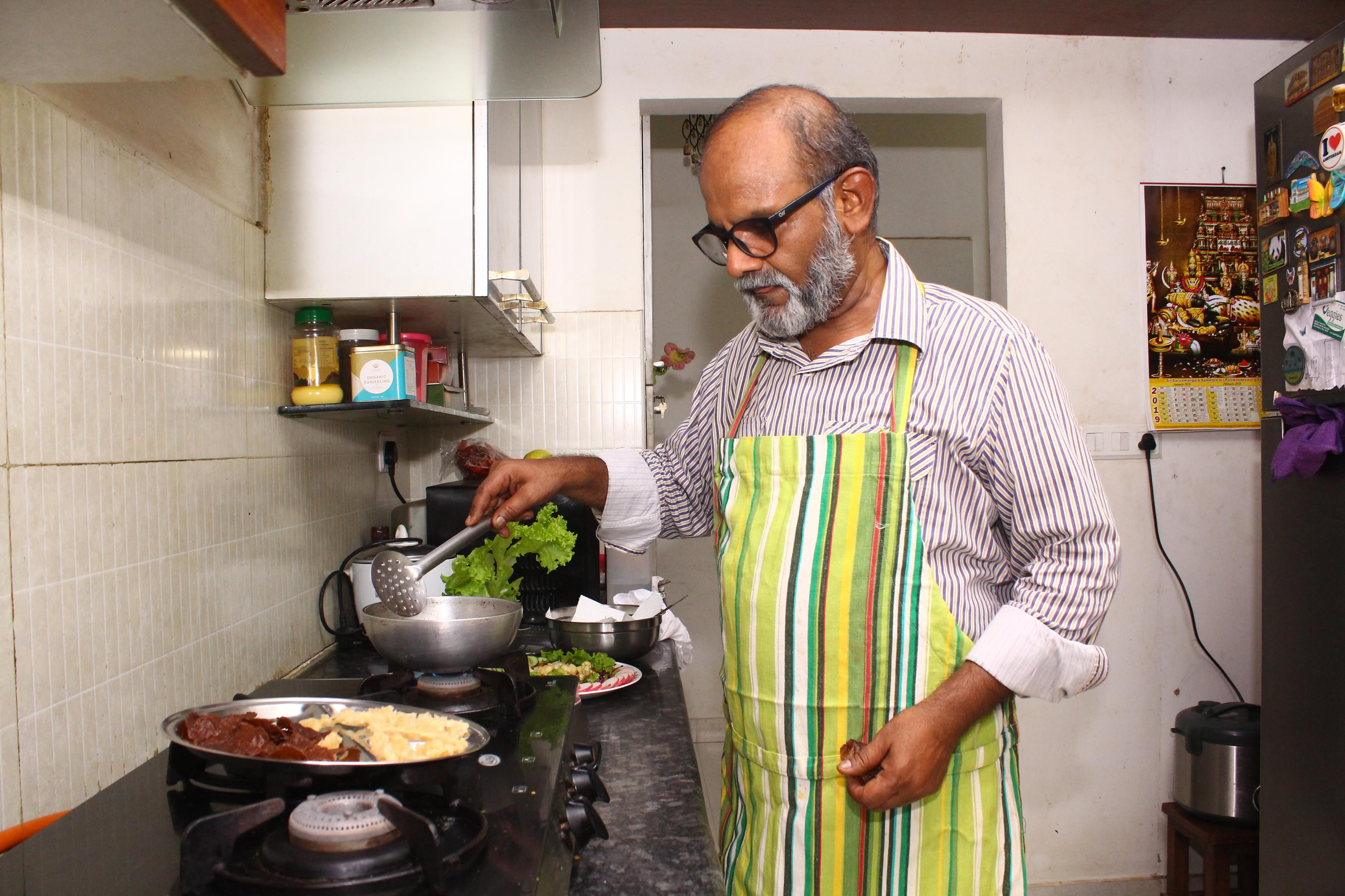 Senguttuvan’s page is full of simple traditional recipes, from how to use millets to dishes that make use of vegetable peel.