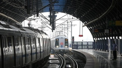 The Delhi Metro said the LED-based light system will help DMRC save around half of the energy expenditure as against the existing system. (Sanchit Khanna/HT PHOTO) The Delhi Metro said the LED-based light system will help DMRC save around half of the energy expenditure as against the existing system. (Sanchit Khanna/HT PHOTO)