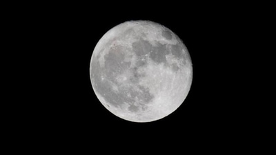 This Sunday might be your one chance to catch a ‘once in a blue moon’ event as the next one will happen in August 2023. (Reuters file photo) This Sunday might be your one chance to catch a ‘once in a blue moon’ event as the next one will happen in August 2023. (Reuters file photo)