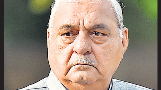 In February, the Enforcement Directorate had filed a prosecution complaint (a chargesheet) under PMLA in a trial court against Bhupinder Singh Hooda and others in the Panchkula case despite the fact that CBI which was probing the matter was yet to submit a chargesheet for the predicate offences registered under IPC and Prevention of Corruption Act. (HT PHOTO)