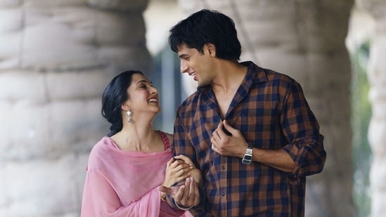 Sidharth Malhotra and Kiara Advani in Shershaah.