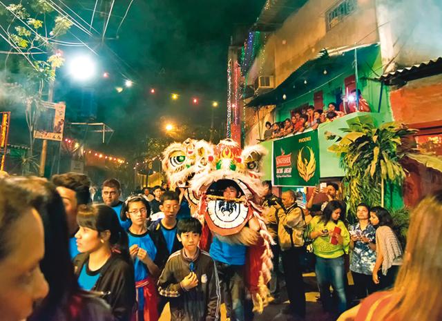 Even the older Chinese restaurants in Kolkata run by the Chinese community are rarely authentic