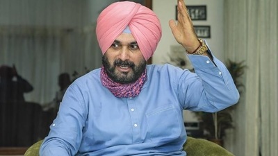 Sidhu urged that the state assured price in Punjab should be better (FIle photo) Sidhu urged that the state assured price in Punjab should be better (FIle photo)