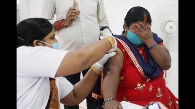 A beneficiary receives a dose of the COVID-19 vaccine during a vaccination drive at Railway hospital, in Prayagraj on Monday (ANI Photo) A beneficiary receives a dose of the COVID-19 vaccine during a vaccination drive at Railway hospital, in Prayagraj on Monday (ANI Photo)