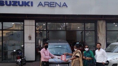 Maruti prevented its dealers from offering additional discounts to customers. Maruti prevented its dealers from offering additional discounts to customers.