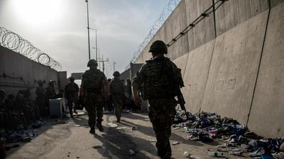 Members of the UK Armed Forces who continue to take part in the evacuation of entitled personnel from Kabul airport, Afghanistan. (via REUTERS) Members of the UK Armed Forces who continue to take part in the evacuation of entitled personnel from Kabul airport, Afghanistan. (via REUTERS)