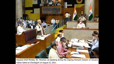 Haryana CM in Vidhan Sabha during the Monsoon Session. (HT Photo)
