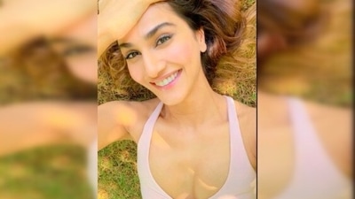 Vaani Kapoor, who is basking on the success of her recent release 'Bell Bottom' turned 33 today, August 23. (Instagram/@_vaanikapoor_) Vaani Kapoor, who is basking on the success of her recent release 'Bell Bottom' turned 33 today, August 23. (Instagram/@_vaanikapoor_)
