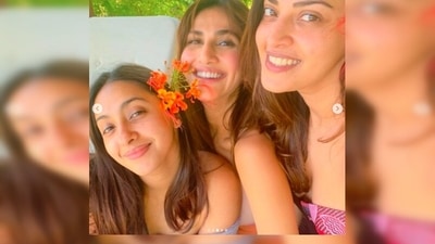 Vaani Kapoor is all smiles on her special day as she poses with her girl gang. (Instagram/@_vaanikapoor_) Vaani Kapoor is all smiles on her special day as she poses with her girl gang. (Instagram/@_vaanikapoor_)