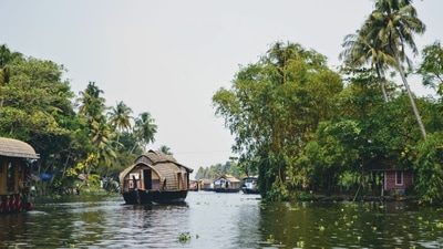 Alleppey, Kerala: Many brides and grooms-to-be eye on this serene location in Kerela to get married. This is the perfect wedding destination for anyone who wants to tie the knot with only the presence of their loved ones. You can wrap up everything within a budget of <span class='webrupee'>₹</span>15 lakh. (Unsplash) Alleppey, Kerala: Many brides and grooms-to-be eye on this serene location in Kerela to get married. This is the perfect wedding destination for anyone who wants to tie the knot with only the presence of their loved ones. You can wrap up everything within a budget of <span class='webrupee'>₹</span>15 lakh. (Unsplash)
