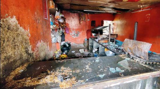 A view of a damaged tea stall after post-poll violence in Kolkata. (ANI) A view of a damaged tea stall after post-poll violence in Kolkata. (ANI)