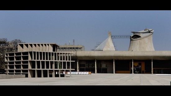 Punjab and Haryana Vidhan Sabha in Chandigarh. (HT File)