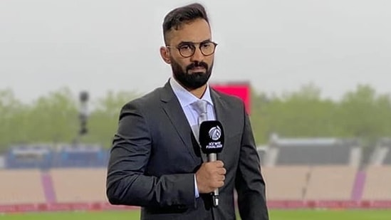 'Called Karthik (in frame) for advise a day before match. He was commentating in England': Chakravarthy(Dinesh Karthik/Instagram)