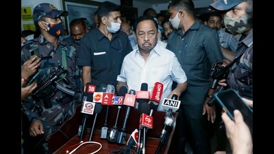 Union minister Narayan Rane interacts with media during an event in Chiplun few hours before his arrest from Sangameshwar on Tuesday. (HT photo/Anil Phalke)