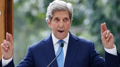 John Kerry told Yadav that Clean Energy Agenda 2030 Partnership to enhance actions to curb greenhouse gas emissions in the current decade will help meet the goals under the Paris Agreement. (AFP)