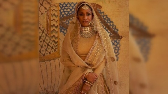 Masaba Gupta had mentioned earlier that she is very particular about looking like herself and not being "whitewashed" and that she is "arrogant and unapologetic about her brown skin shining in its glory."(Instagram/@sabyasachiofficial)