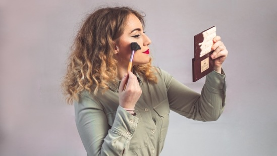 The first thing you need to know about monsoon makeup is that you cannot afford to go overboard. Do not apply excess foundation and concealer since that is only going to make your makeup look cakier.(Unsplash)