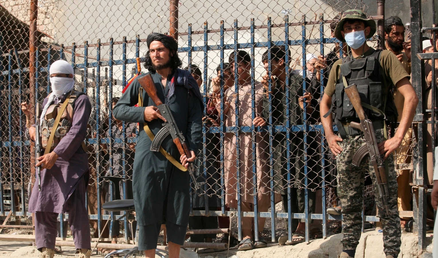 Exclusive: Urdu speaking men attack Kabul office, seize ...