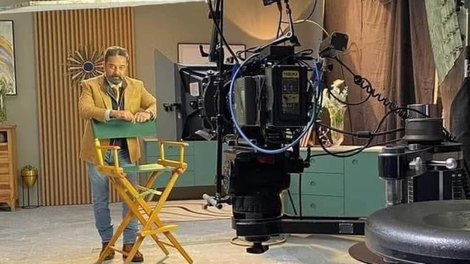 Kamal Haasan shoots promo video for Bigg Boss Tamil 5, see leaked pic from sets