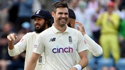 3rd Test: James Anderson & Co. demolish India for 78, England 120/0 loss at Stumps on Day 1 (ANI) 3rd Test: James Anderson & Co. demolish India for 78, England 120/0 loss at Stumps on Day 1 (ANI)