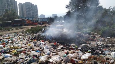 Punjab Pollution Control Board officials says complaints were received about burning of garbage at the municipal dumpsite n Dhakoli and burning of dry leaves at the MC park in the same area. (HT File Photo/For Representation Only)