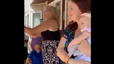 The image shows the cute kid in question. (Twitter/@GoodNewsCorres1)