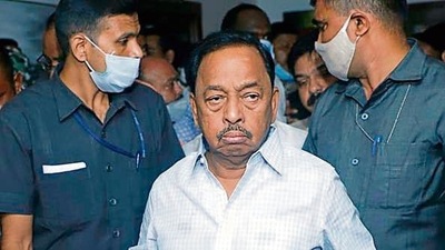 Narayan Rane interacts with the media during an event in Chiplun, hours before his arrest on Tuesday. (Anil Phalke/HT) Narayan Rane interacts with the media during an event in Chiplun, hours before his arrest on Tuesday. (Anil Phalke/HT)