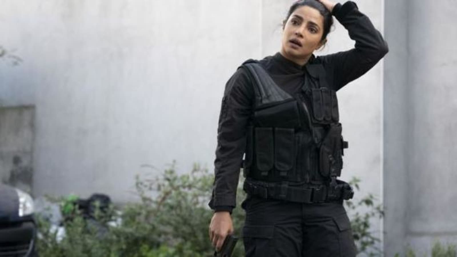 Priyanka Chopra is ready to pack a punch in new pics from Citadel sets