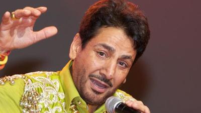 Punjabi singer Gurdas Maan (HT file) Punjabi singer Gurdas Maan (HT file)