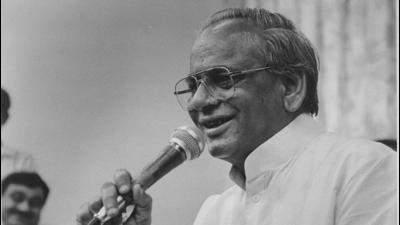 The Uttar Pradesh government has decided to name two medical institutes of the state after former chief minister Kalyan Singh who died recently after a prolonged illness. (HT PHOTO.) The Uttar Pradesh government has decided to name two medical institutes of the state after former chief minister Kalyan Singh who died recently after a prolonged illness. (HT PHOTO.)