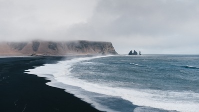 Iceland‘s central bank raised borrowing costs for the second time in three months in an effort to tame inflation. (Unsplash)