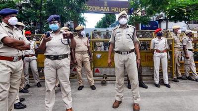 Assam security personnel outside the Mizoram House in Guwahati on July 29. Assam and Mizoram police personnel clashed at the border, killing six and injuring many more. (File photo) Assam security personnel outside the Mizoram House in Guwahati on July 29. Assam and Mizoram police personnel clashed at the border, killing six and injuring many more. (File photo)