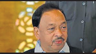 Uddhav Thackeray has reportedly toldDevendra Fadnavis that the relationship between two parties was worsening because of Narayan Rane, who has been making personal attacks on the Sena leadership. (HT PHOTO) Uddhav Thackeray has reportedly toldDevendra Fadnavis that the relationship between two parties was worsening because of Narayan Rane, who has been making personal attacks on the Sena leadership. (HT PHOTO)