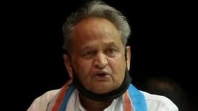 Gehlot had been targeted by the Opposition for some time for apparently not leaving his residence to meet people. (Himanshu Vyas/HT file photo)