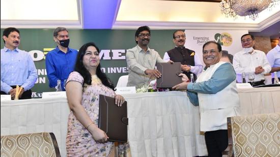 Jharkhand chief minister Hemant Soren also unveiled the Industrial and Investment Promotion Policy 2021, which was passed by the state cabinet couple of months back. (HT Photo)