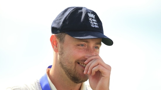 England's Ollie Robinson gives a post-match interview after their victory on fourth day of the third cricket Test match between England and India at Headingley cricket ground in Leeds, northern England, on August 28, 2021. - England beat India by an innings and 76 runs in third Test. (Photo by Lindsey Parnaby / AFP) / RESTRICTED TO EDITORIAL USE. NO ASSOCIATION WITH DIRECT COMPETITOR OF SPONSOR, PARTNER, OR SUPPLIER OF THE ECB(AFP)