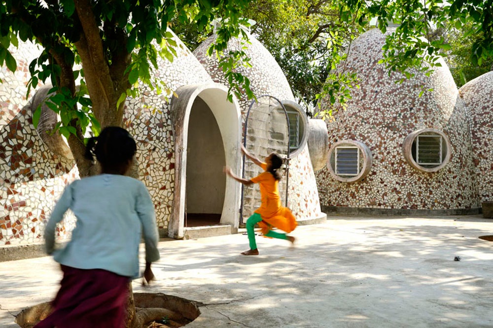 Among Anupama Kundoo’s most acclaimed projects is a home for homeless children in Puducherry. The domed rooms are made up of clay bricks handmade locally, and fired from within. (Javier Callejas)