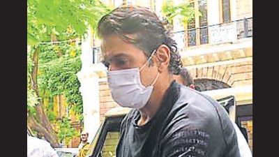 Actor Armaan Kohli being produced before a court in Mumbai, on Sunday. (Anshuman Poyrekar/HT Photo)
