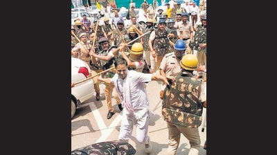 Farm union leaders are claiming that 45-year-old farmer Sushil Kumar, of Karnal’s Raipur Jattan village, had died after being beaten up by the cops (HT Photo) Farm union leaders are claiming that 45-year-old farmer Sushil Kumar, of Karnal’s Raipur Jattan village, had died after being beaten up by the cops (HT Photo)