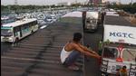 The RFID system was introduced in the Capital in 2019 to decongest city borders, smoothen traffic movement and curb air pollution. (Yogendra Kumar/HT PHOTO) The RFID system was introduced in the Capital in 2019 to decongest city borders, smoothen traffic movement and curb air pollution. (Yogendra Kumar/HT PHOTO)