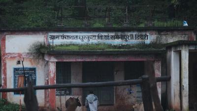 Dhurkuta village , the biggest bazaar of Baiga Chak. (Ritesh Mishra/HT photo)