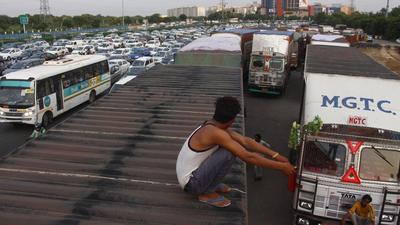 The RFID system was introduced in the Capital in 2019 to decongest city borders, smoothen traffic movement and curb air pollution. (Yogendra Kumar/HT PHOTO) The RFID system was introduced in the Capital in 2019 to decongest city borders, smoothen traffic movement and curb air pollution. (Yogendra Kumar/HT PHOTO)
