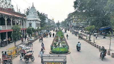 The Shahjahanabad Redevelopment Corporation (SRDC) is also looking to run electric vehicles similar to golf carts designed to look like vintage cars on the revamped stretch. (Sanjeev Verma/HT PHOTO) The Shahjahanabad Redevelopment Corporation (SRDC) is also looking to run electric vehicles similar to golf carts designed to look like vintage cars on the revamped stretch. (Sanjeev Verma/HT PHOTO)