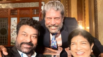 Chiranjeevi shared pictures with Kapil Dev. Chiranjeevi shared pictures with Kapil Dev.